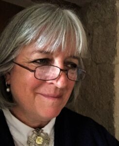 Catriona Robertson